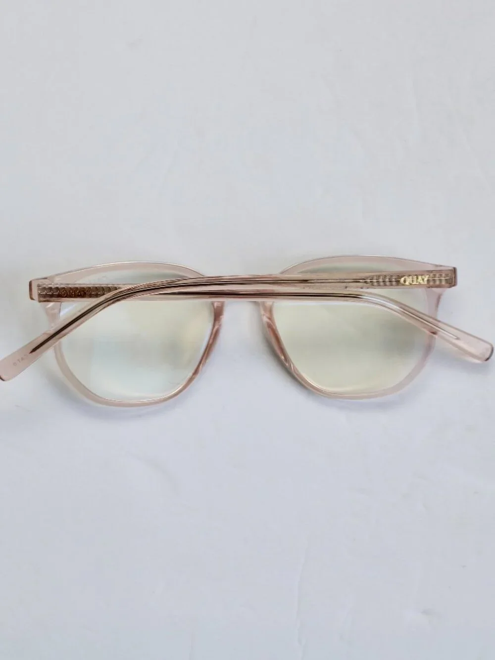 QUAY CTRL Blue Light Glasses in Champagne/Clear